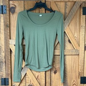 Elegant Olive Women's Long Sleeve Blouse